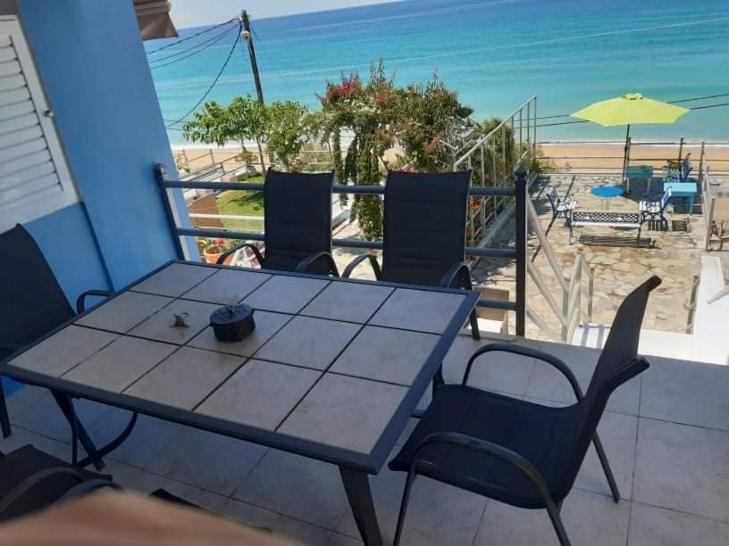 Whole Apartment In Loutsa With Amazing View Ngoại thất bức ảnh