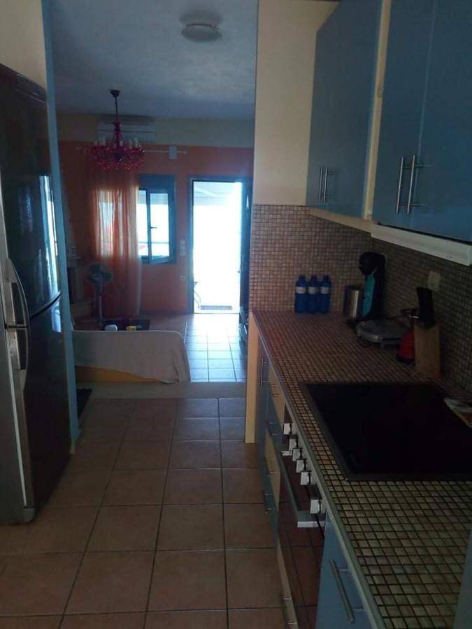 Whole Apartment In Loutsa With Amazing View Ngoại thất bức ảnh