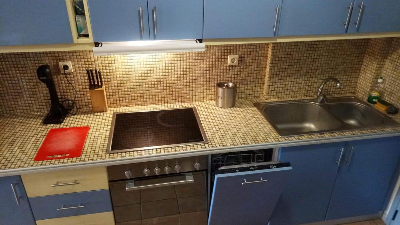 Whole Apartment In Loutsa With Amazing View Ngoại thất bức ảnh